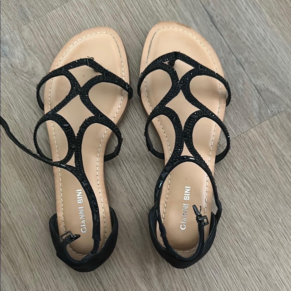 Gianni Bini Black Minimalist Sandals